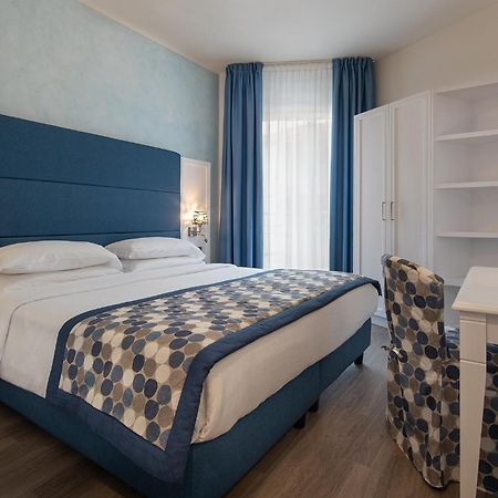 Regent'S Hotel ليدو دي يسولو المظهر الخارجي الصورة