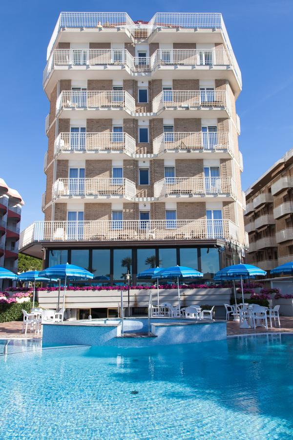 Regent'S Hotel ليدو دي يسولو المظهر الخارجي الصورة