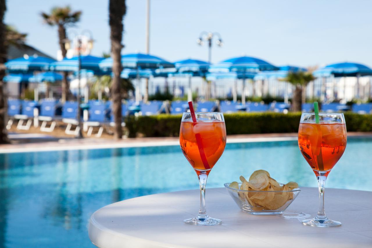 Regent'S Hotel ليدو دي يسولو المظهر الخارجي الصورة